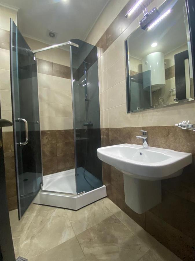 Apartment Black Sea Side 바투미 외부 사진